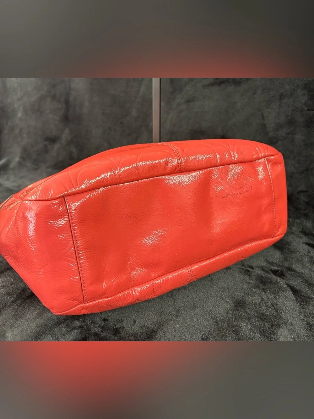 Coach Gallery Tote Coral Pink Signature Embossed Patent Leather F19462
